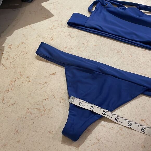 Two piece Mafia bikini SZ medium - Picture 8 of 10